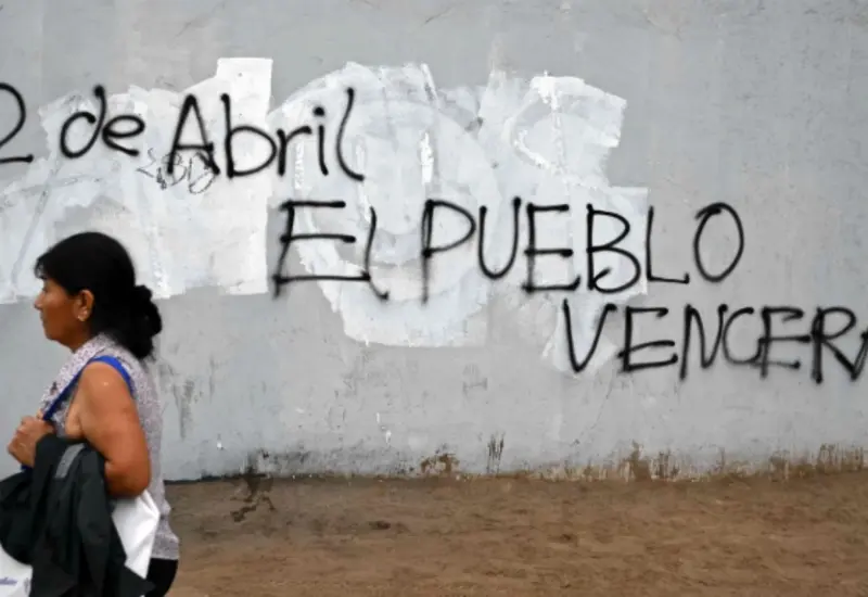 Más de 100 mil efectivos de las fuerzas de seguridad de Perú son movilizados para garantizar el orden durante la jornada electoral.