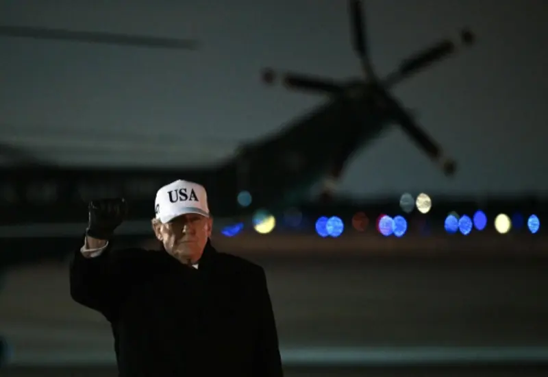 El presidente Donald Trump amenaza a Irán, nación que respondió que se defenderá como nunca antes en caso de ser atacada militarmente.