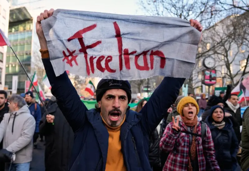 El presidente de Estados Unidos, Donald Trump, quien mantiene la opción de un ataque aéreo sobre Irán tras la muerte de manifestantes.