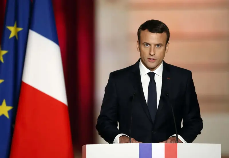 Un retrato del presidente de Francia, Emmanuel Macron, utilizado para ilustrar un artículo sobre la economía y el dinero.