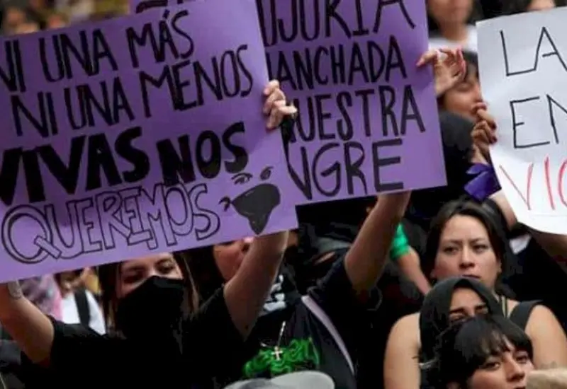 Autoridades se reúnen para presentar las nuevas estrategias que fortalecen la atención y justicia para las mujeres víctimas de violencia en la entidad.