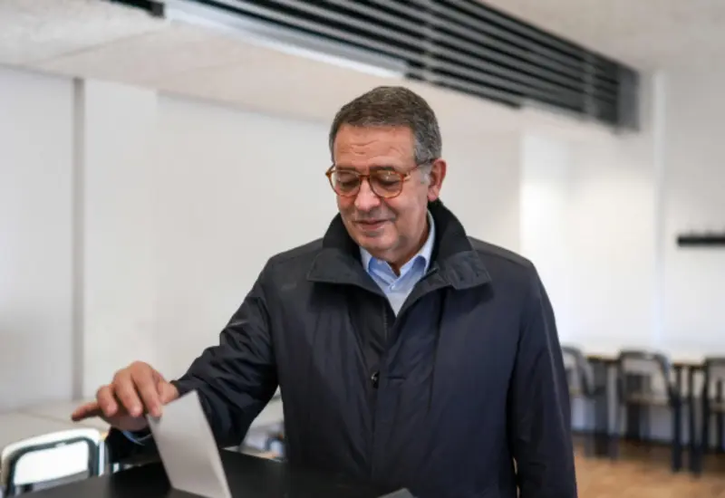 José Seguro, el candidato socialista a la presidencia de Portugal, fotografiado durante la primera vuelta electoral en la que resultó ganador.