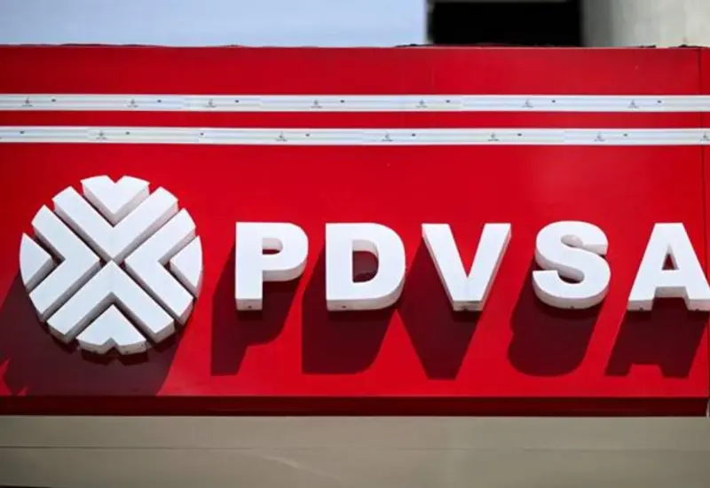 El logotipo de Petróleos de Venezuela (PDVSA), la empresa estatal que confirmó una negociación petrolera con Estados Unidos.