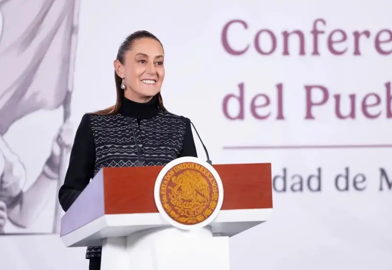 Retrato de la presidenta de México, Claudia Sheinbaum Pardo, cuya gestión presenta una aprobación ciudadana superior al 77% en proyecciones para 2026.