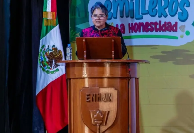 Raquel Buenrostro, secretaria de Anticorrupción y Buen Gobierno, en una fotografía relacionada a las auditorías por el accidente del Tren Interoceánico.