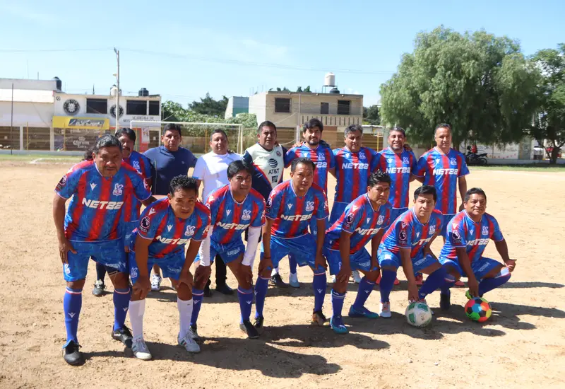 El equipo de Xoxocotlán durante el partido en el que aseguraron su lugar en las semifinales de la categoría bronce del torneo.