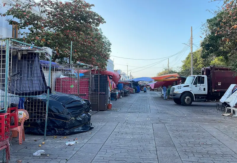 Sin clases y sin ventas: así amanece Juchitán.
