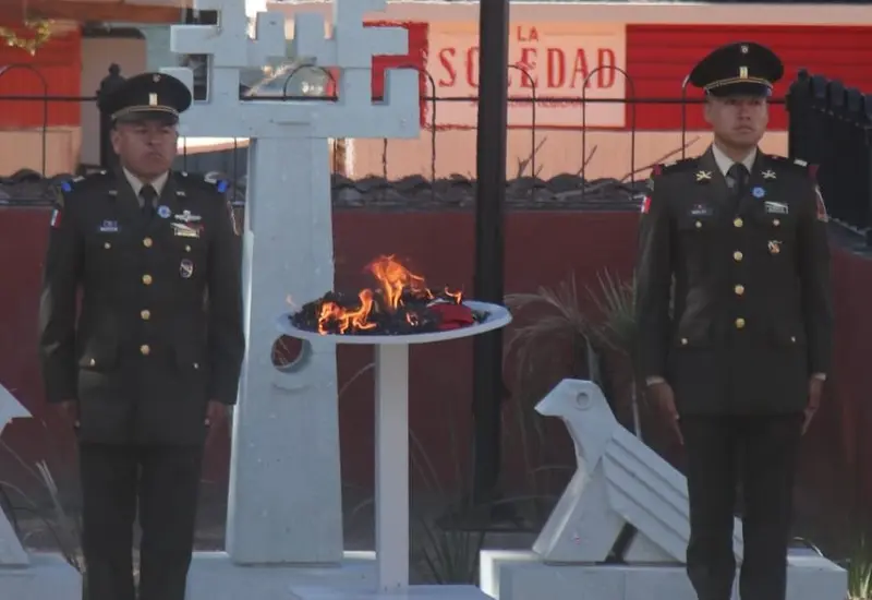 Incineraron banderas. 