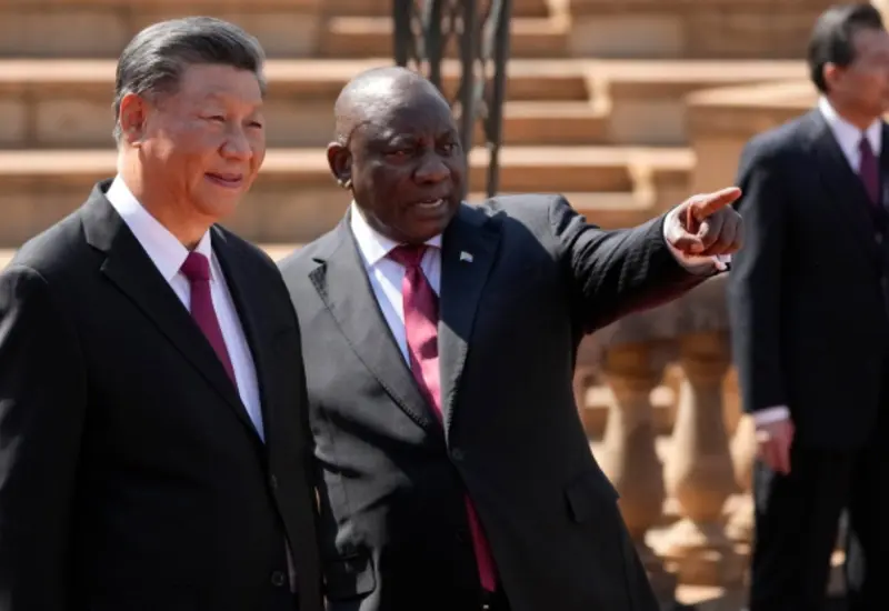 Representación de la alianza comercial entre China y Sudáfrica, donde China se consolida como el mayor socio comercial del país africano.