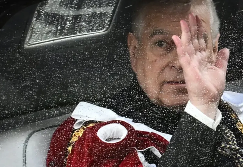El expríncipe Andrés Mountbatten-Windsor en una fotografía de archivo, fue liberado en menos de 24 horas pero permanece bajo investigación.