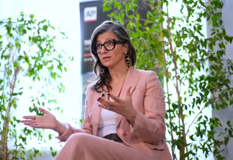 Francesca Albanese, relatora especial de la ONU para los Territorios Palestinos, en el contexto de la demanda contra Donald Trump por penalizaciones.