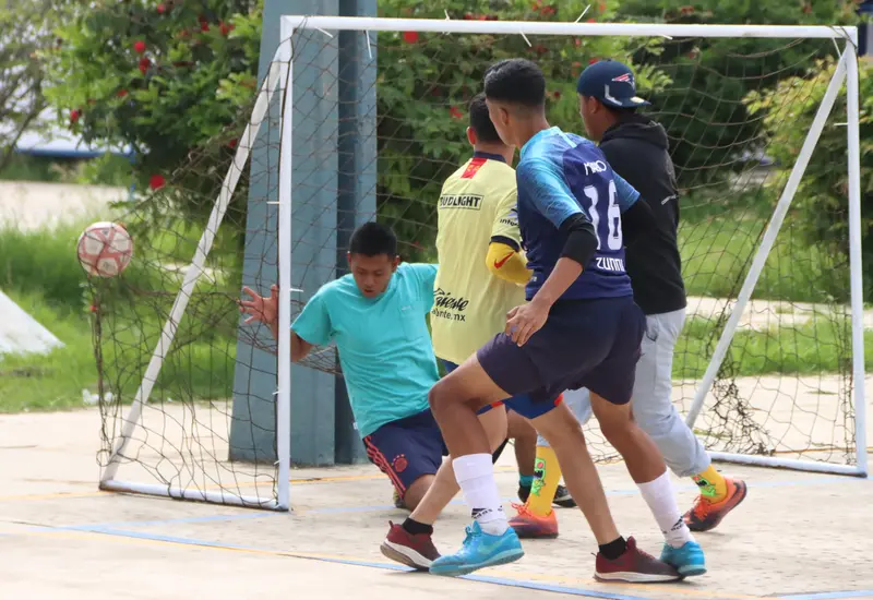 Anuncian el próximo torneo de baby fut en la agencia de Policía Maguey, en Tamazulápam Mixe, para las categorías libre y veteranos.