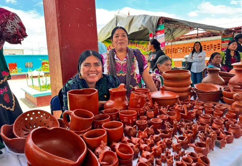  El barro rojoes tradición y herencia cultural que ha sido preservada por generaciones