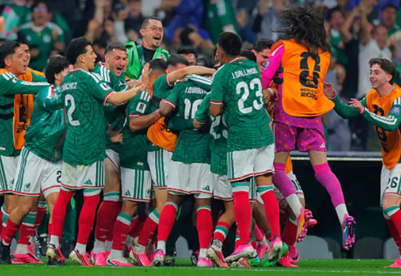 La Selección Mexicana vestirá la playera verde para enfrentar a Inglaterra.