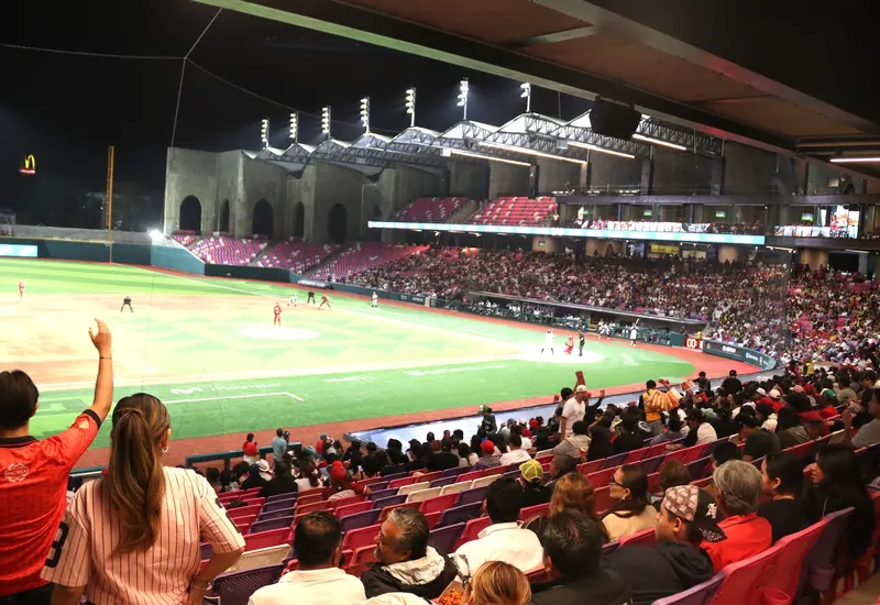Anuncio oficial del equipo Guerreros sobre el ajuste en su horario de juego, destacando la nueva hora programada para el próximo encuentro.