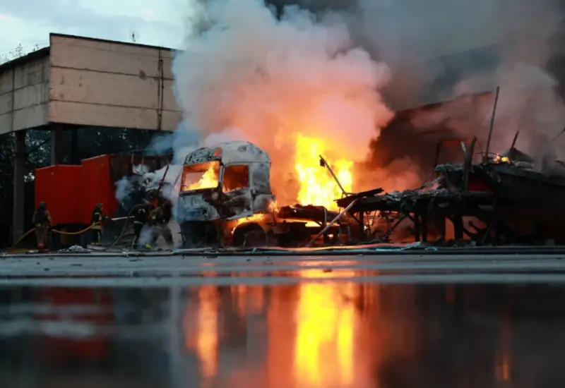 Una jornada de violencia marcada por ataques con drones y bombardeos entre Ucrania y Rusia que dejaron al menos 11 muertos.