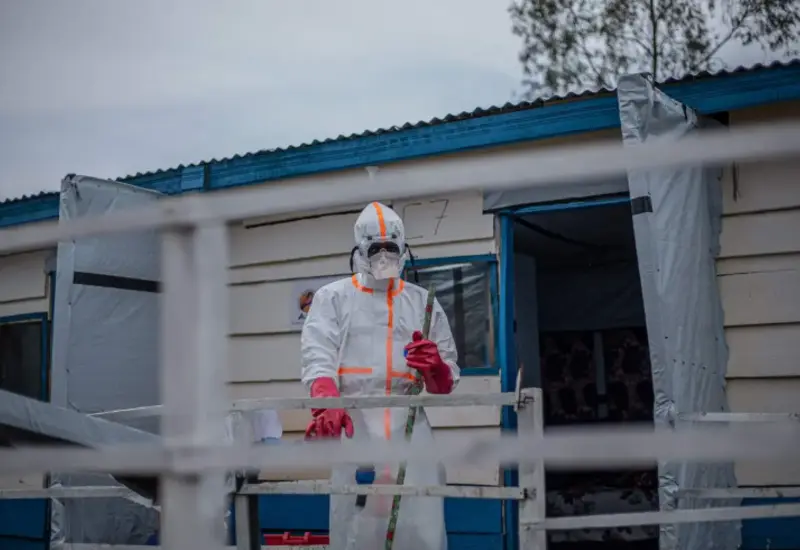 El brote del virus Bundibugyo, una cepa del Ébola, avanza sin control en el Congo y ha causado más de 700 muertes.