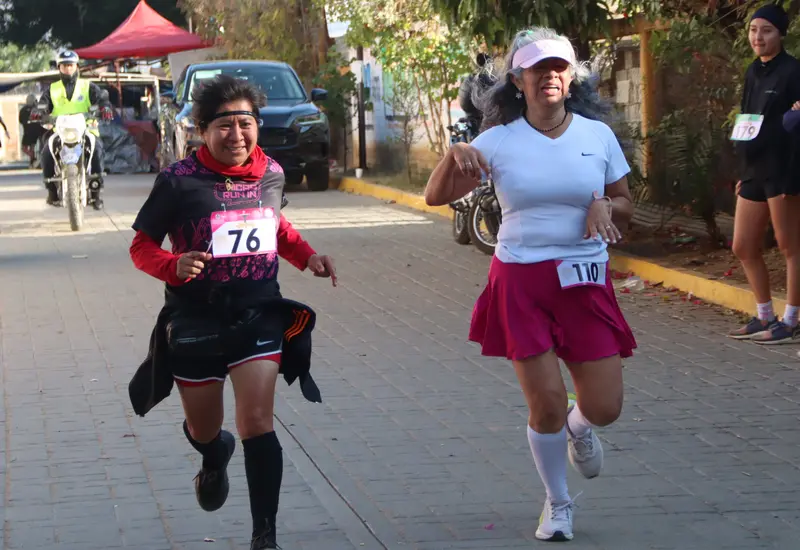 Anuncio de la gran carrera atlética que se llevará a cabo en la comunidad de Esquipulas, Santa Cruz Xoxocotlán, el 9 de agosto.