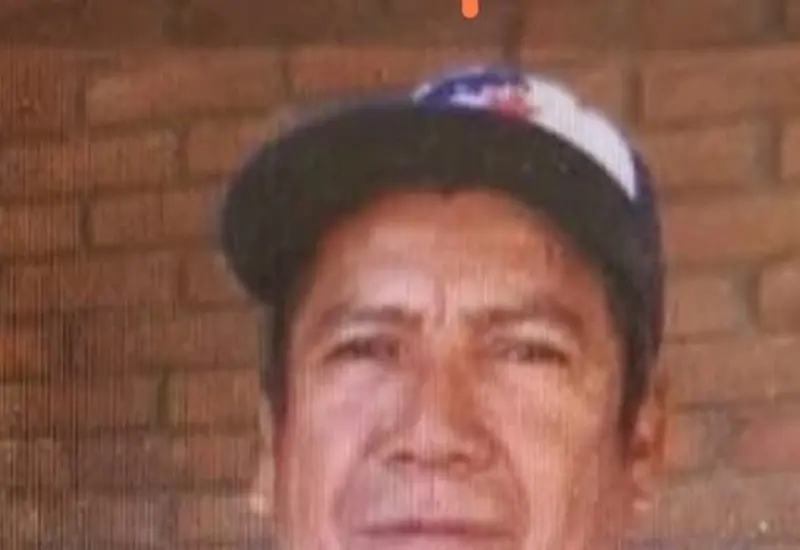 Fotografía de Cristino Castro Perea, defensor ambientalista asesinado en febrero en Barra de la Cruz, por cuyo caso exigen justicia en Santiago Astata.