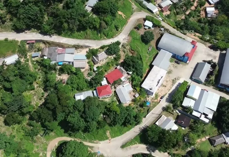 Una defensora de derechos humanos de la comunidad chinanteca en Santiago Jocotepec, Oaxaca, víctima de discriminación y violencia de género.