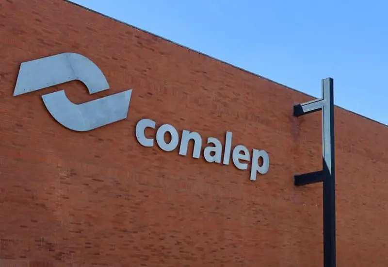Sindicato del Conalep en Oaxaca denuncia el cierre de un plantel y el recorte de horas, que advierten afectará a docentes y estudiantes.