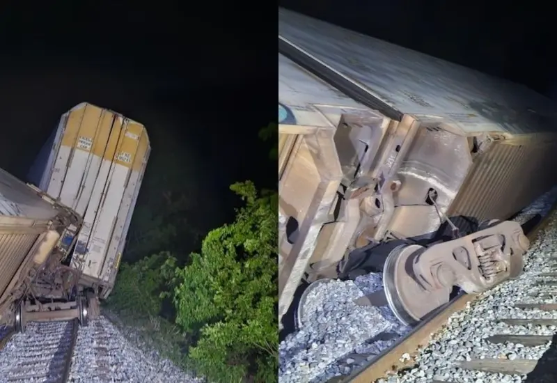 Uno de los vagones del Tren Interoceánico del Istmo de Tehuantepec yace descarrilado sobre las vías tras el reciente accidente en la zona.