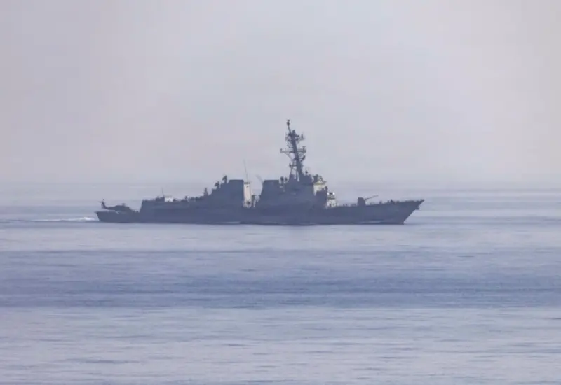 Un buque petrolero en el mar que fue detenido por el Comando Central de Estados Unidos en su ruta hacia un puerto iraní.
