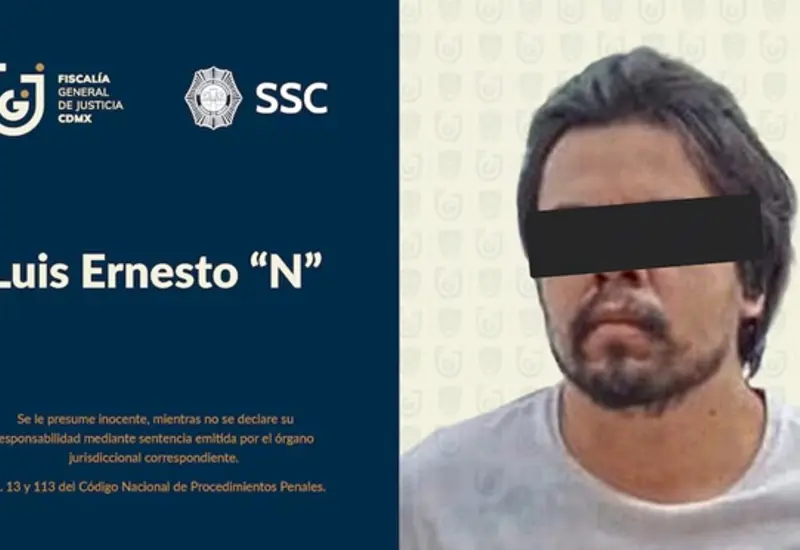 El hombre acusado del feminicidio de su novia es custodiado por elementos de la Secretaría de Seguridad Ciudadana (SSC) tras su detención.