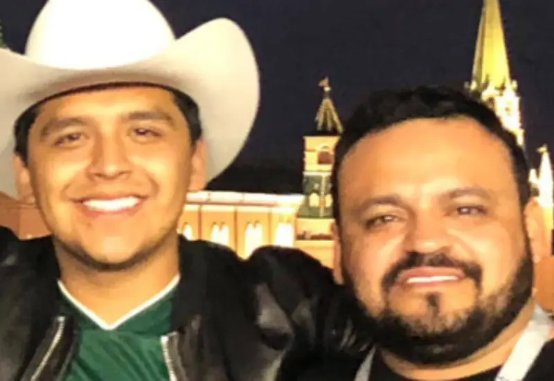Jaime González, padre del cantante Christian Nodal, quien recientemente negó la existencia de una disputa legal por el registro del nombre de su hijo.