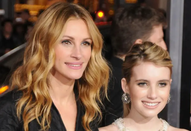 La actriz Julia Roberts reaparece públicamente para acompañar a su sobrina, Emma Roberts, en el día de su boda con Cody John.