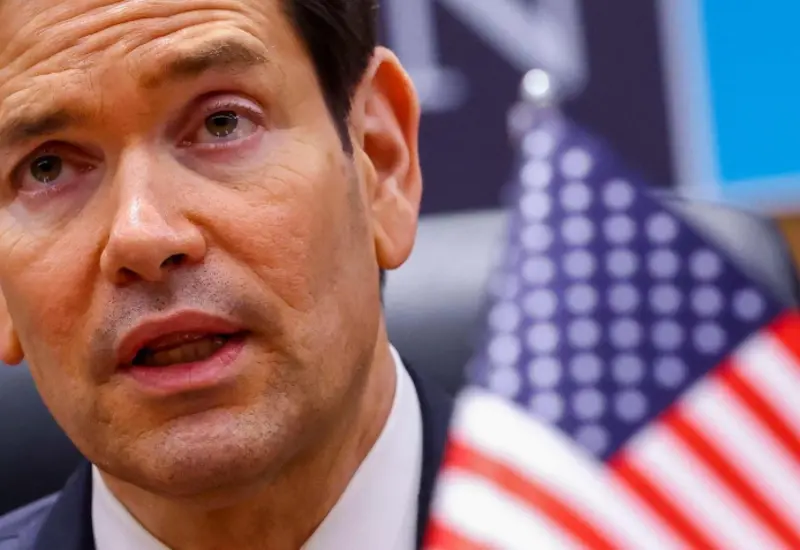 Fotografía del senador estadounidense Marco Rubio, quien cuestionó el alcance del derecho internacional y acusó a la CPI de socavar la soberanía.