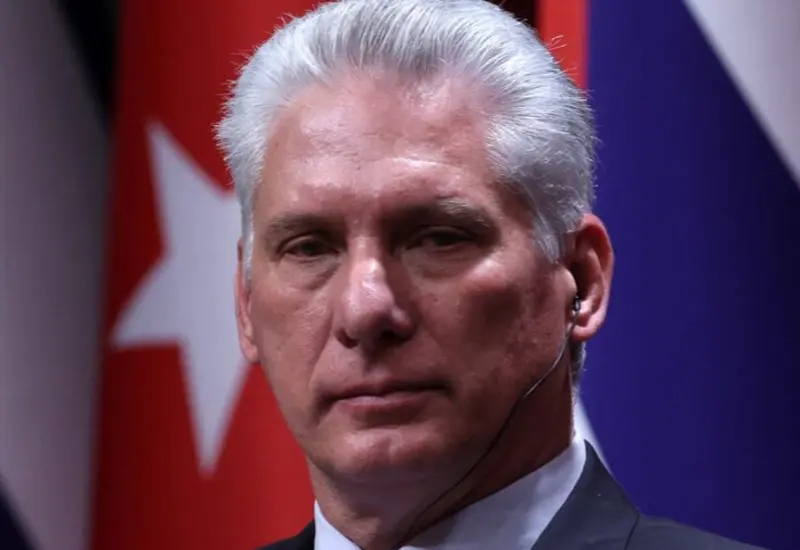 El presidente de Cuba, Miguel Díaz-Canel, durante un discurso donde afirmó que la isla está dispuesta a combatir pero no representa una amenaza.