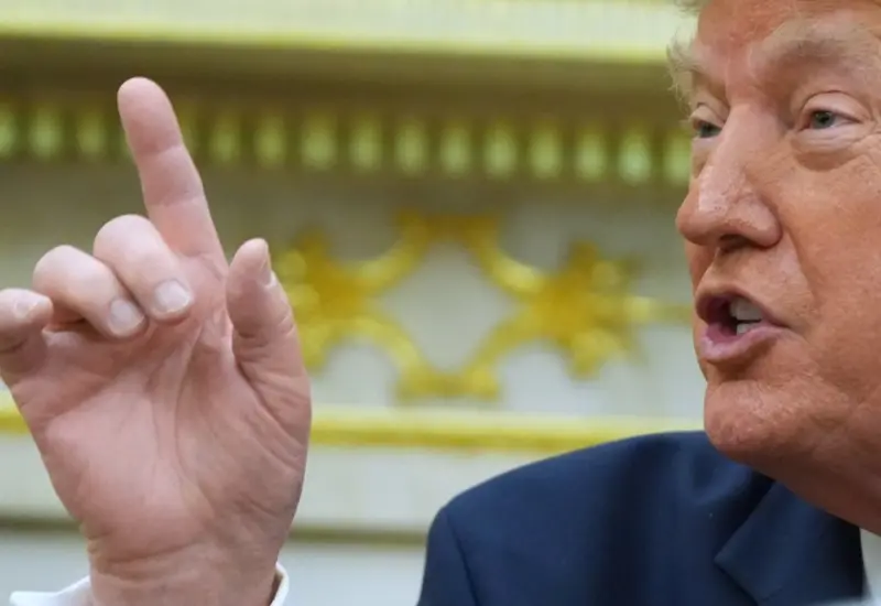 Un operador de teleprompter de la Casa Blanca que fue despedido tras ganar más de 100 mil dólares en apuestas sobre los discursos de Trump.