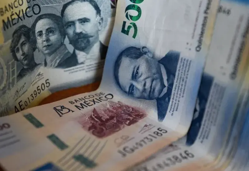 Ilustración de la fortaleza del peso mexicano, que registró una apreciación diaria de 0.27 por ciento impulsada por la debilidad del dólar estadounidense.