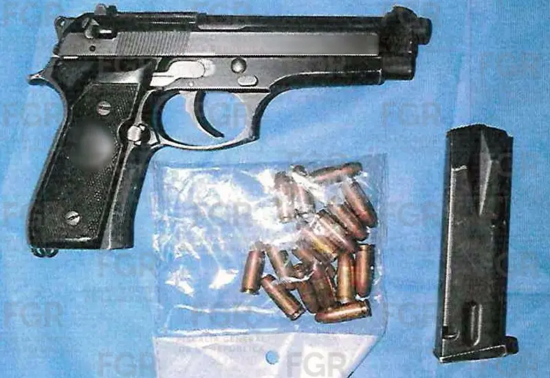 Un hombre es sentenciado a cuatro años de prisión por la posesión de una pistola y metanfetamina, tras ser capturado en una persecución.
