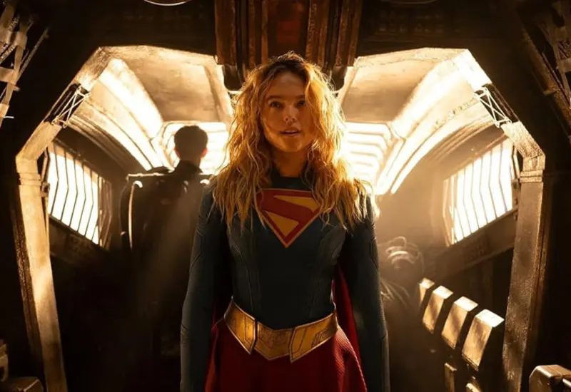 Imagen promocional de la película de Supergirl, la cinta de DC que tuvo un bajo rendimiento en taquilla y se estrenará en plataformas digitales.