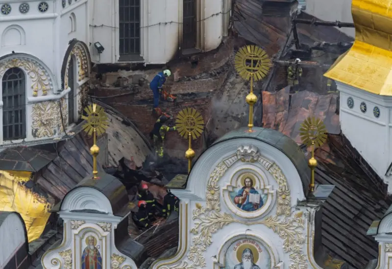 La Catedral de la Asunción en la Lavra de Kiev-Pechersk resultó afectada.