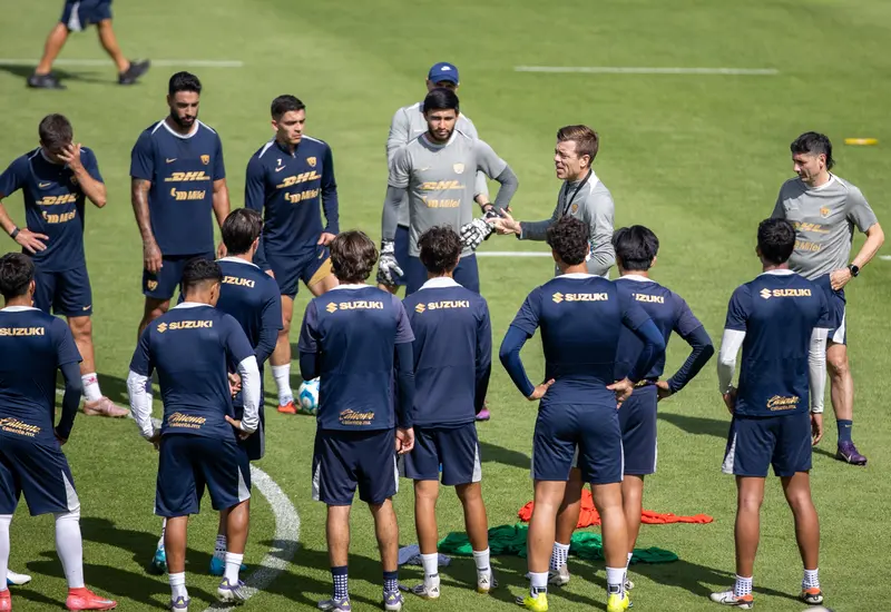 Esteban Solari apuesta por un estilo ofensivo, valiente y sin miedo para el Apertura 2026.