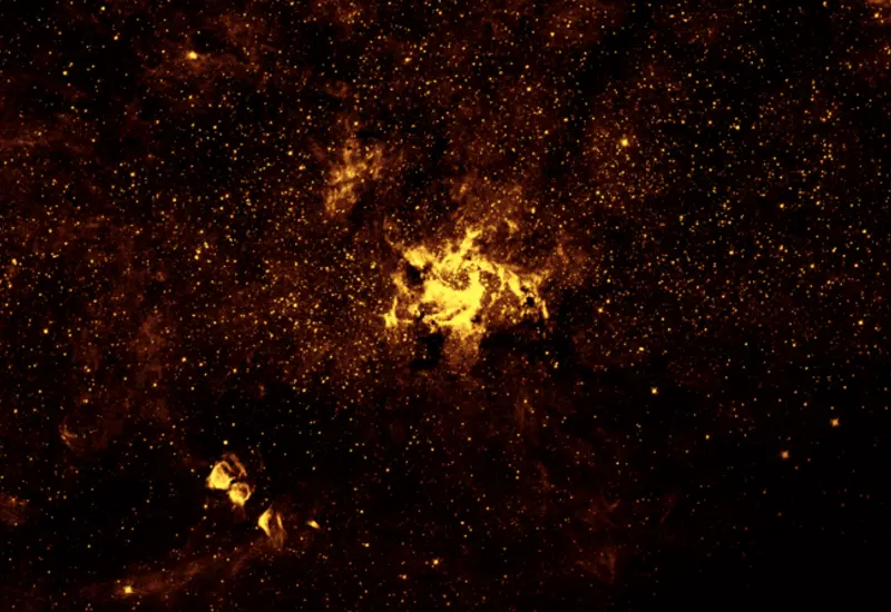 Representación artística del sistema solar que ilustra la posibilidad de encontrar sondas, restos o artefactos alienígenas no identificados entre los planetas.