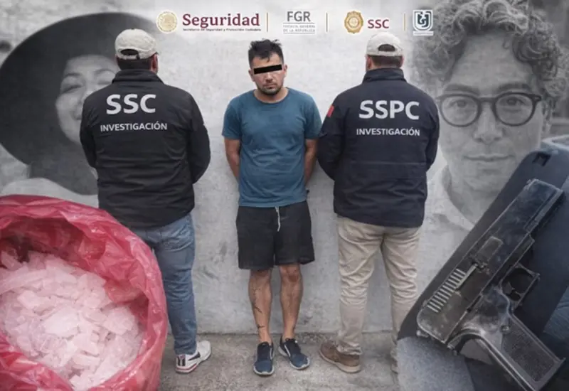 El detenido identificado como A.S.R., quien es acusado de un doble homicidio cometido en la región de Loxicha, Pochutla.