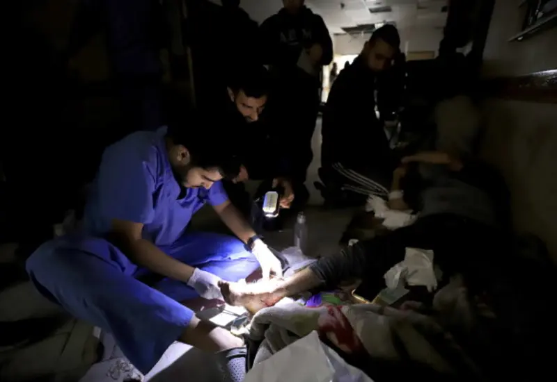 El sistema de salud en Gaza ha colapsado, poniendo en grave riesgo a miles de enfermos, incluidos pacientes de cáncer y diálisis.