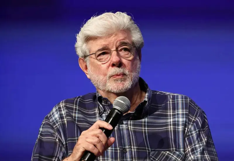 El director de cine George Lucas, quien prestará su voz para la película 'Minions & Monsters' en su primera aparición en 20 años.