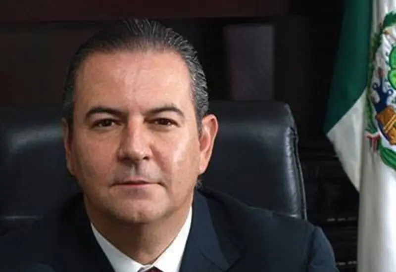 Retrato de Gerardo Gutiérrez Candiani, quien analiza el panorama de la inversión en México y sus implicaciones para el futuro del país.