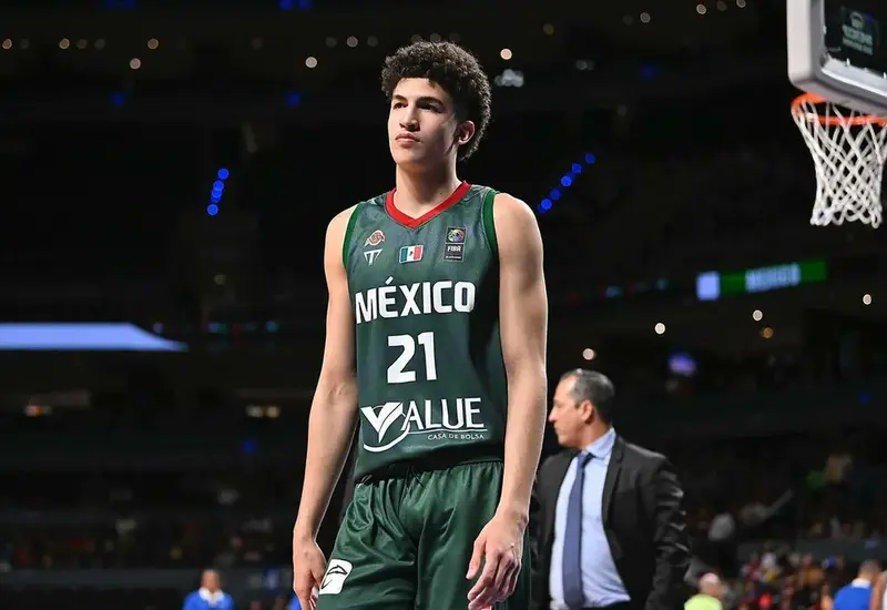 Karim López, el histórico primer jugador nacido en México en llegar a la NBA, es retratado en esta fotografía de archivo.