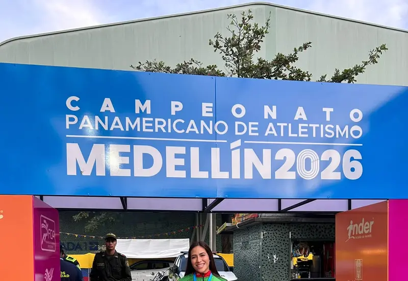 La atleta Paulina Ortiz, conocida como la gacela de Oaxaca, durante su participación en el Panamericano de Atletismo donde impuso un récord mexicano.