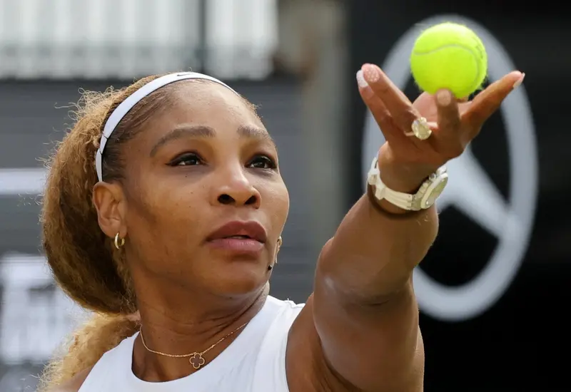 La tenista estadounidense Serena Williams, quien confirmó su regreso a la competencia profesional para el torneo de Wimbledon en el año 2026.
