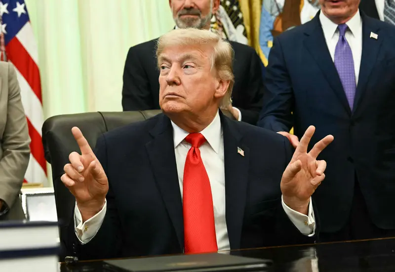 Trump celebra el éxito de una operación “letal” que, según sus declaraciones, eliminó al líder de la organización criminal internacional Tren de Aragua.