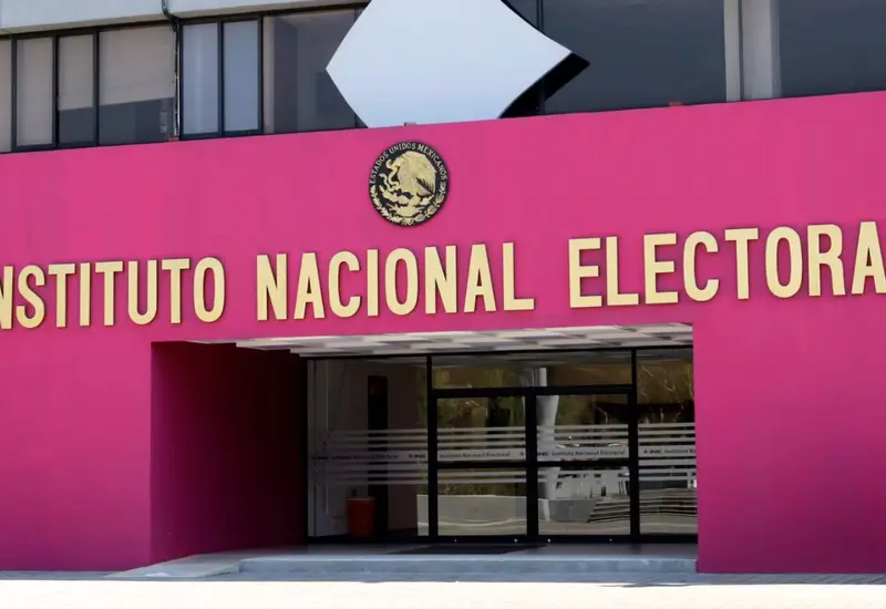 DOF oficializa convocatoria para elegir 3 consejeros del INE.