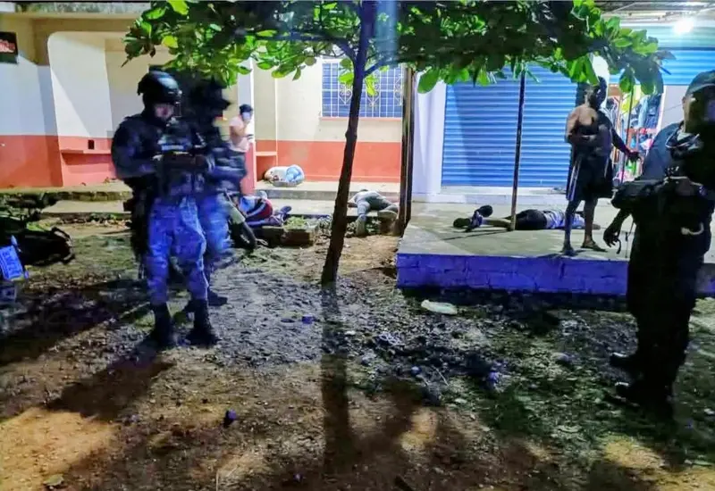 El ataque dejó cuatro personas fallecidas en una cantina de Matías Romero Avendaño.