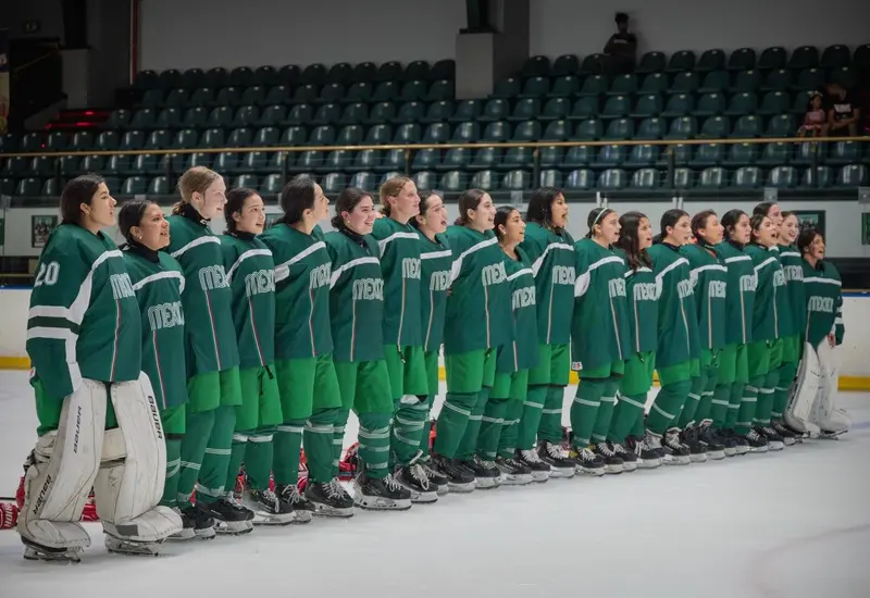 La Selección Mexicana en vísperas de su debut en el Mundial Femenil de Hockey sobre Hielo